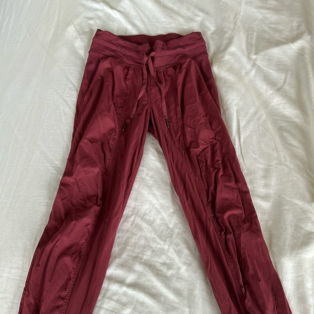 Lululemon dance studio joggers